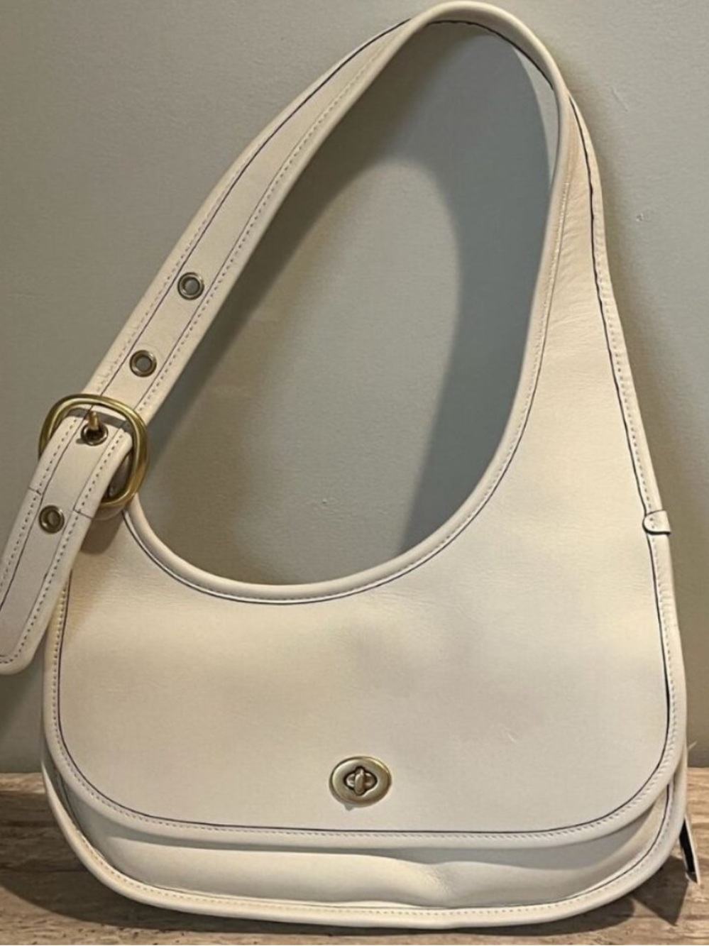 Coach originals Cashin Carry Crescent Shoulder Bag